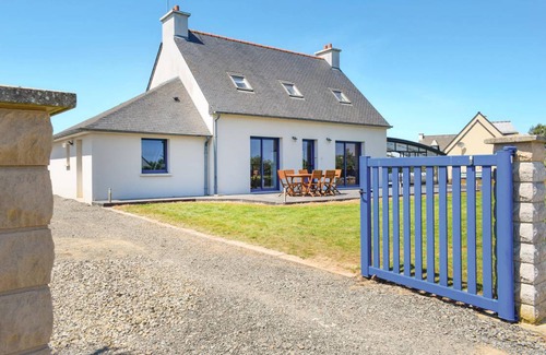 Plouezec House | 135 m² House ∙ 4 bedrooms ∙ 8 guests
