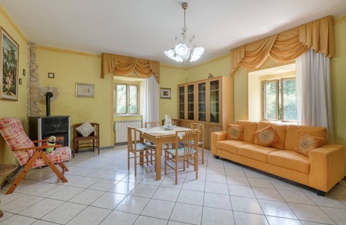Castelnuovo di Farfa House | 135 m² Maisonette ∙ 2 bedrooms ∙ 6 guests