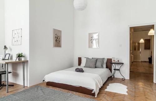 Terezvaros Resort | 135 m² Private room ∙ 1 bedroom ∙ 1 guest