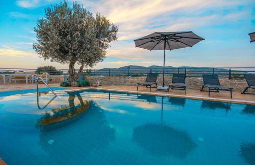 Datca Villa | 135 m² Villa ∙ 4 bedrooms ∙ 8 guests