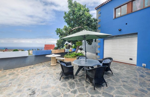 El Guincho House | 137 m² House ∙ 3 bedrooms ∙ 8 guests