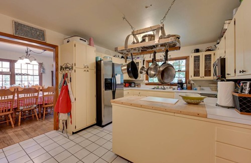 Ames Apartment | 139 m² Apartment ∙ 2 bedrooms ∙ 4 guests