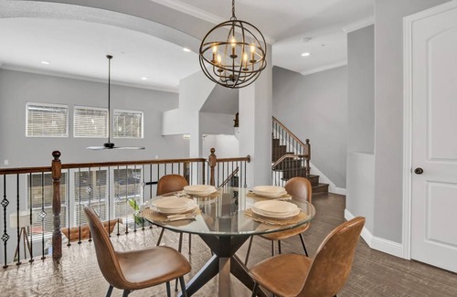 Legacy Park Apartment | 139 m² Apartment ∙ 3 bedrooms ∙ 6 guests
