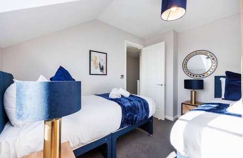 Brunel House | 139 m² House ∙ 4 bedrooms ∙ 9 guests