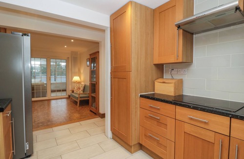 Lydney Cottage | 14 Birchwood Road
