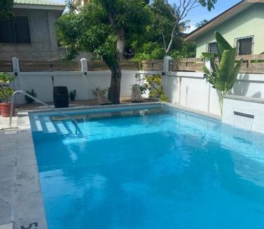 Dangriga House | 14 Cedar A