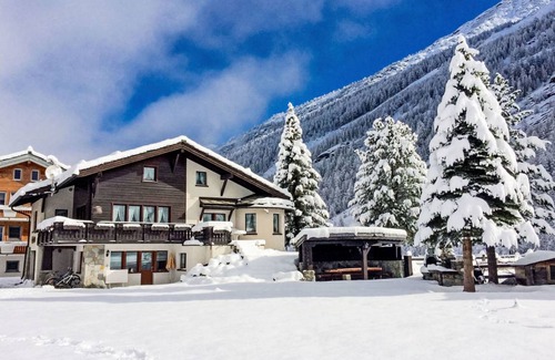 Saas Grund Apartment | 140 m² Apartment ∙ 1 bedroom ∙ 8 guests
