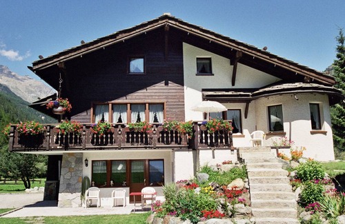 Saas Grund Apartment | 140 m² Apartment ∙ 1 bedroom ∙ 8 guests