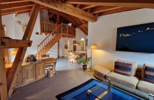 Silvaplana Apartment | 140 m² Apartment ∙ 2 bedrooms ∙ 6 guests