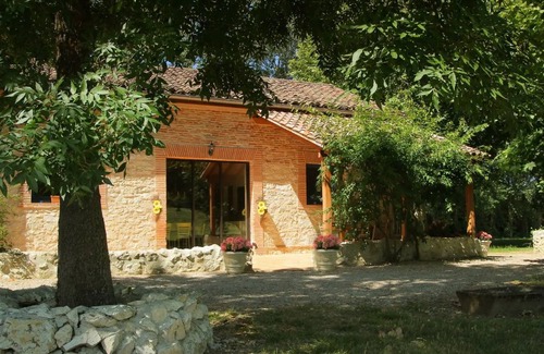 Beaumont-de-Lomagne House | 140 m² House ∙ 3 bedrooms ∙ 5 guests