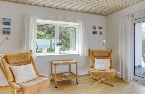 Logstor House | 140 m² House ∙ 1 bedroom ∙ 6 guests