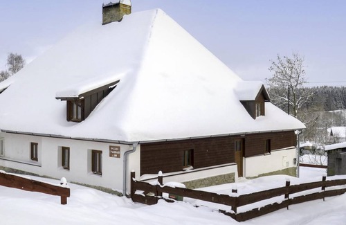 Lenora House | 140 m² House ∙ 5 bedrooms ∙ 11 guests