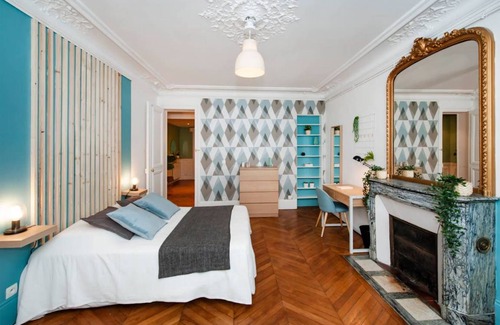 Quartier de Rochechouart Resort | 140 m² Private room ∙ 1 bedroom ∙ 1 guest