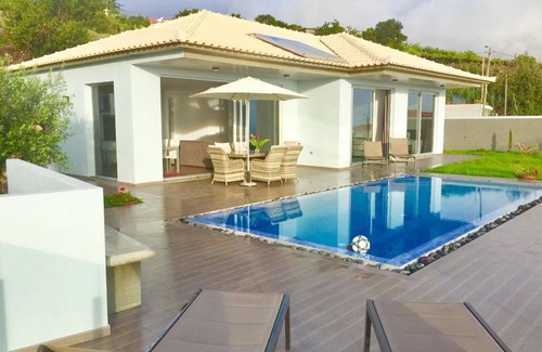 Estreito da Calheta House | 140 m² House ∙ 2 bedrooms ∙ 4 guests