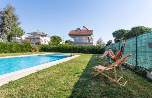 Bogazkent Villa | 140 m² Villa ∙ 4 bedrooms ∙ 10 guests