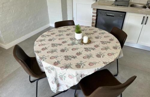 Parys Apartment | 1402@Pont de Val
