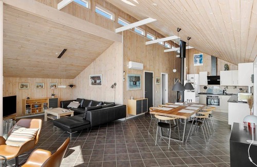 Sømarken House | 1405 Aakirkeby - Holsteroddevej 22