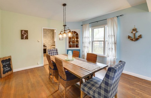 Bay Area House | 141 m² House ∙ 3 bedrooms ∙ 8 guests