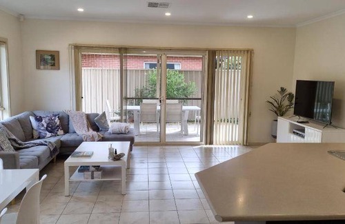 Victor Harbor House | 141 m² House ∙ 2 bedrooms ∙ 5 guests