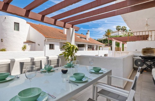 Nueva Andalucia Apartment | 145 m² Apartment ∙ 3 bedrooms ∙ 6 guests