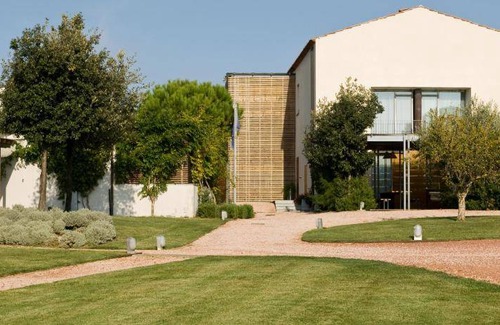 Castiglioncello House | 145 m² Farmhouse ∙ 2 bedrooms ∙ 11 guests