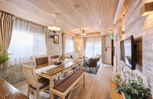 Ginowan Villa | 146 m² Villa ∙ 4 bedrooms ∙ 16 guests