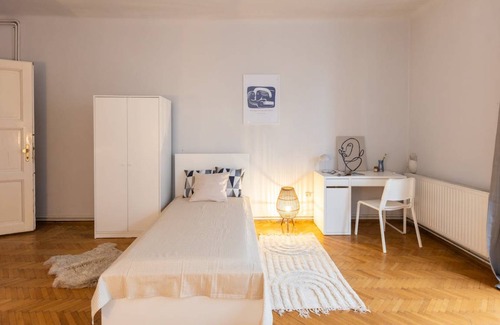 Erzsebetvaros Resort | 147 m² Private room ∙ 1 bedroom ∙ 1 guest