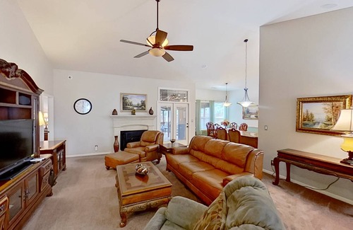 Cedar Park House | 149 m² House ∙ 3 bedrooms ∙ 6 guests