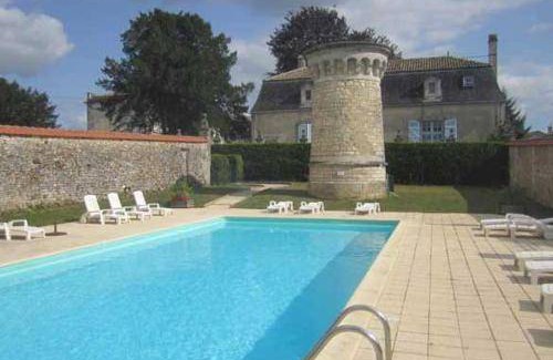 Charras House | 149 m² House ∙ 3 bedrooms ∙ 6 guests