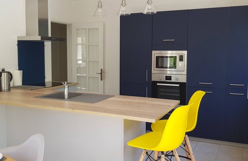 Cancon Villa | 15% discount in Sept! Superb 3 bedroom villa inc 1 bed apartment, private pool .