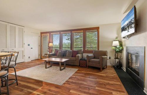 Bend House | 15 min drive to Mt Bachelor Resort Perks