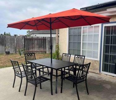 Mira Mesa House | 15 Min from Torrey Pines State Beach and Golf