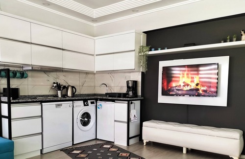 Antalya City Centre Apartment | 15 Minutes to the Beach /Garden Apartment