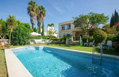 Sanlucar de Barrameda Villa | 150 m² Villa ∙ 4 bedrooms ∙ 8 guests