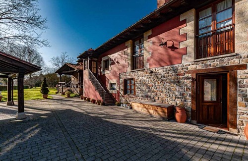 Villanueva de la Pena House | 150 m² House ∙ 3 bedrooms ∙ 6 guests