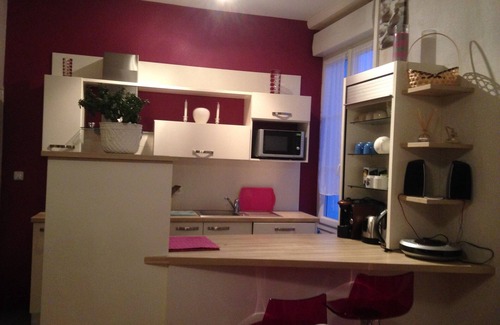 Les Sables d'Olonne Apartment | 150 m from the main beach in Les Sables d'Olonne T2 apartment in Sablaise house