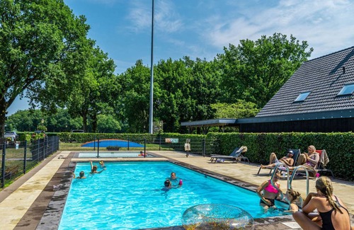 Uitdam Other | 150 m² Accommodation ∙ 5 bedrooms ∙ 10 guests