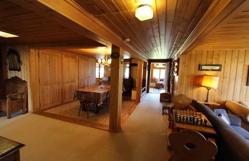 Chateau-d'Oex Apartment | 150 m² Apartment ∙ 4 bedrooms ∙ 8 guests