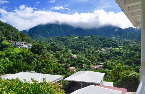 Le Morne-Vert Apartment | 150 m² Apartment ∙ 2 bedrooms ∙ 4 guests