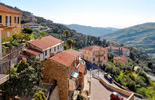 Pietrabruna Apartment | 150 m² Apartment ∙ 3 bedrooms ∙ 8 guests