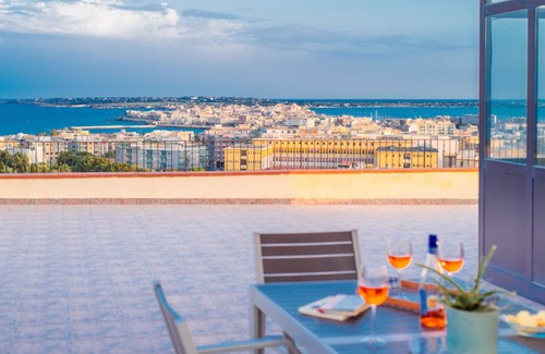 Acradina Apartment | 150 m² Apartment ∙ 3 bedrooms ∙ 5 guests