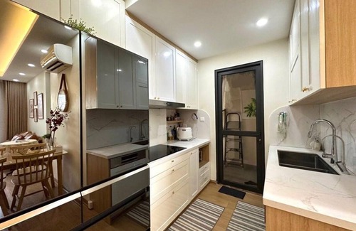 Trung Hoa Nhan Chinh Apartment | 150 m² Apartment ∙ 7 bedrooms ∙ 14 guests