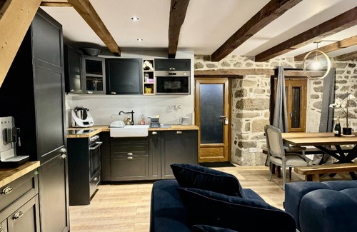 Antignac Bed & Breakfast | 150 m² Bed and breakfast ∙ 4 bedrooms ∙ 10 guests