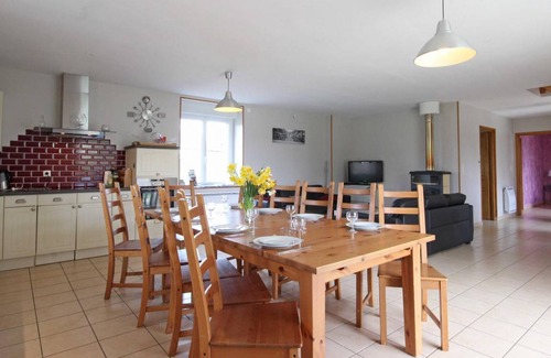 Landisacq Cottage | 150 m² Cabin ∙ 5 bedrooms ∙ 12 guests