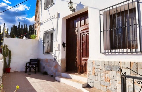 Callosa d' En Sarria House | 150 m² House ∙ 3 bedrooms ∙ 6 guests