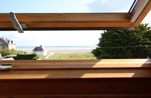 Quineville House | 150 m² Gîte ∙ 5 bedrooms ∙ 10 guests