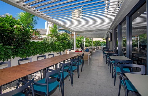 Surfers Paradise Hotel | 150 m² Hotel ∙ 3 bedrooms ∙ 10 guests