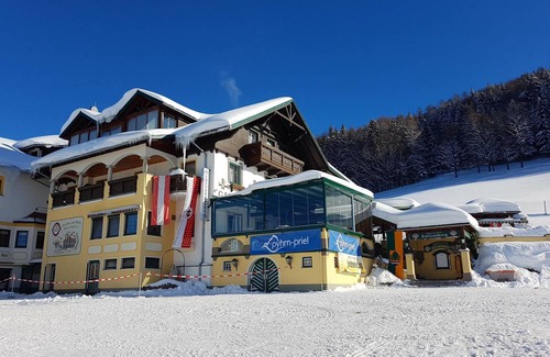 Edlbach Hotel | 150 m² Hotel ∙ 3 bedrooms ∙ 8 guests