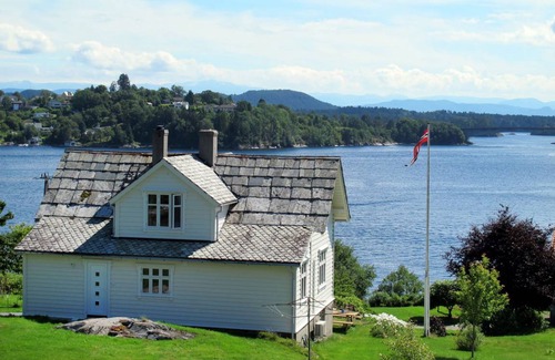 Lysekloster House | 150 m² House ∙ 1 bedroom ∙ 10 guests