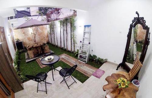 Kalasan House | 150 m² House ∙ 2 bedrooms ∙ 4 guests